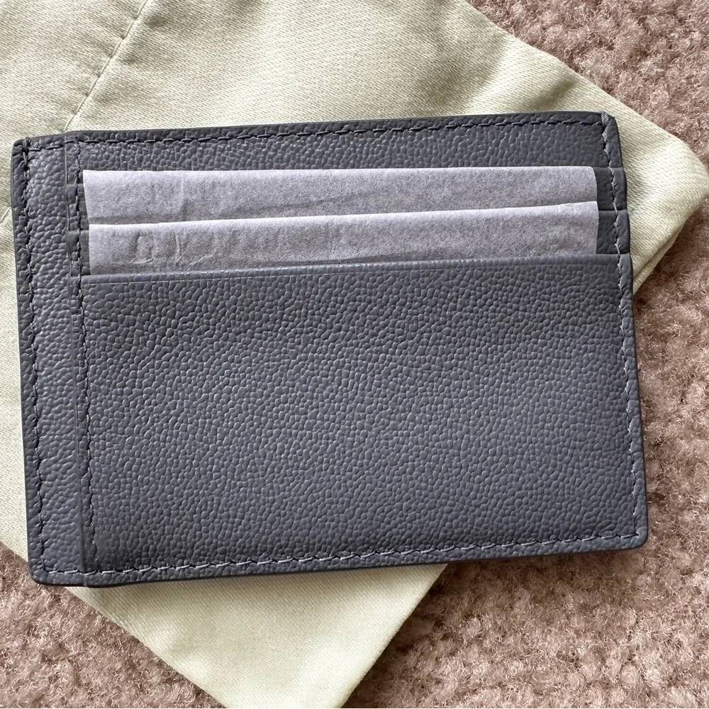 Burberry mens Leather Ms chase cardcase gray